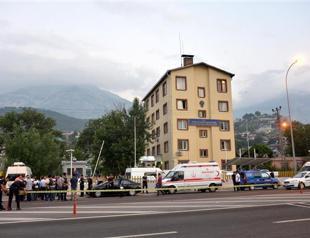 Two police officers, two PKK militants killed in a gun attack in Turkey’s south