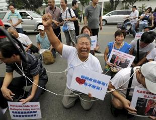 Chinese MH370 families demand to go to Reunion