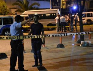 Stun-grenade blasts target Istanbul police, injure Syrian child