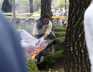 Man sets self on fire outside Japanese embassy in Seoul