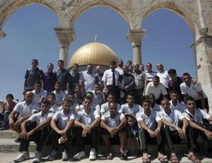 Palestinians reunited: Symbolic football match back on