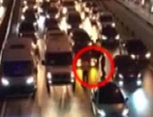 Turkish man blocks highway for marriage proposal, gets arrested