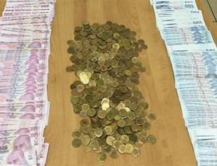 Two Syrians detained for smuggling Ottoman era coins