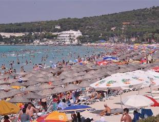 Start of school delayed two weeks due to alarming tourism numbers