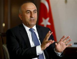 Turkish FM announces deal against ISIL, US denies it