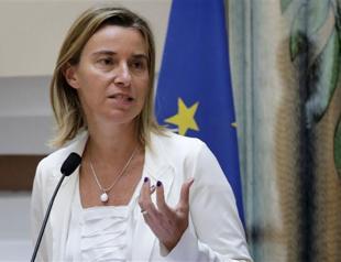 Serbia, Kosovo in landmark agreements