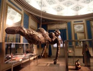 Akbank Sanat opens new season