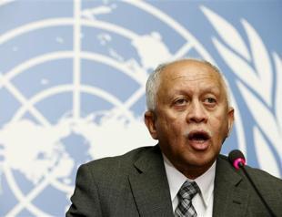 UN extends snarled Yemen peace talks as blasts kill dozens