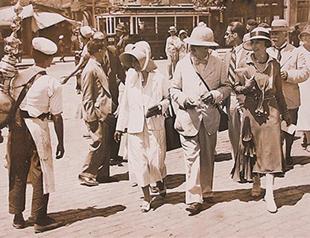 ‘100 Years of Travelers’ in Istanbul