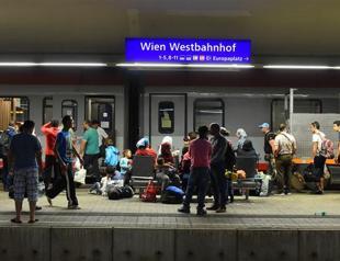 Aug. 31 migrant influx by rail to Vienna biggest this year: Police