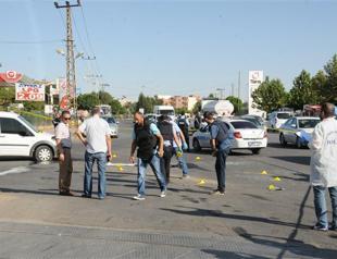 One police commissioner, one police injured in PKK attack in Turkey’s east