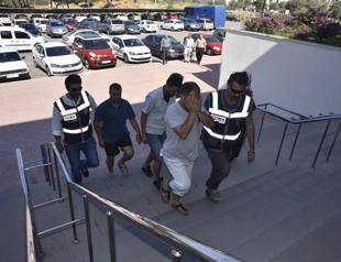 Turkey arrests four traffickers over migrant toddlers death