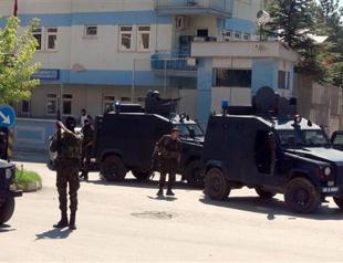 One civilian, one police officer killed in attacks in eastern Turkey