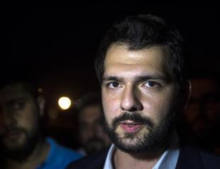 AKP deputy vows to stage continued ‘protests’ outside media outlets