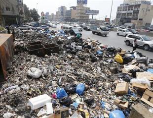 Lebanon cabinet approves plan to end trash crisis