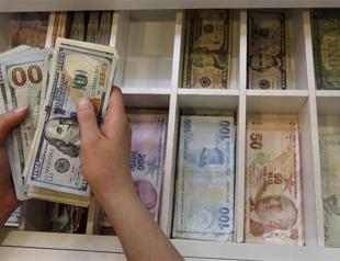 Turkish Lira weakens to record lows against dollar