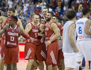 Turkey defeats Italy in Euro Basketball 2015 group match