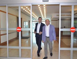 Turkish MPs head to Baghdad for kidnapped workers