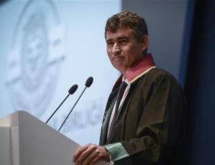 Bar association chief vows not to ‘give in’ to gov’t