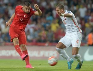 Turkey defeats Netherlands in Euro 2016 qualification game