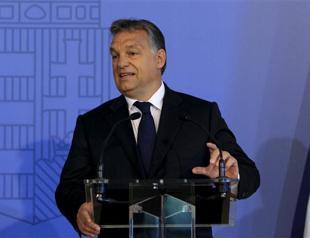 Hungarys Orban: EU should pay Turkey, other countries to help handle migrants