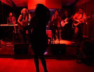 Whisky, clubs, music: Karachis nightlife behind closed doors