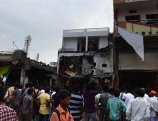 Police hunt for suspect behind India restaurant explosion