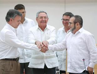 Colombian leader vows peace with FARC within six months