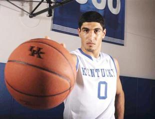 Controversy looms as Gülen follower Enes Kanter left out of national team
