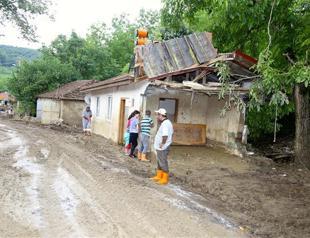 Disabled woman dies in Turkey’s northwest flood