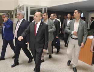 Turkey in urgent need of 70,000 qualified IT professionals: Minister