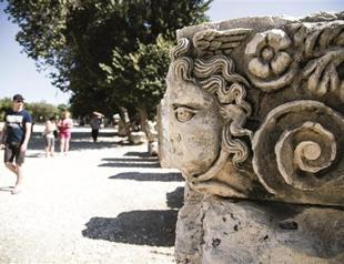 Excavations at Myra show ancient hairstyles same as today’s