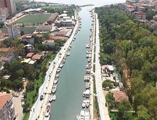 Clear water, fish seen in controversial Istanbul creek