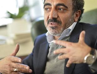 Chobani CEO urges hiring refugees to help solve migrant crisis