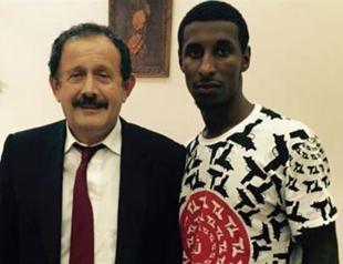Trabzonspors Guinea footballer Constant released after photo with prosecutor