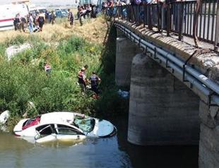 Six family members die in tragic crash