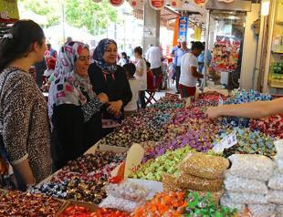 Turkey celebrates Ramadan Feast as month-long fasts end