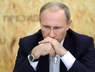 US support for Syria rebels illegal, Putin says ahead of Obama meeting