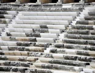 Turkeys Culture Ministry defends restoration at Aspendos