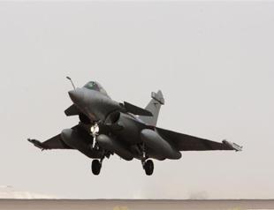 France hits ISIL targets in Syria a second time: Defence minister