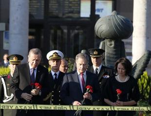 Turkish president pays homage at Ankara bombing site