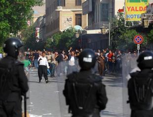 UN urges Iraqs feuding Kurds to respect democracy