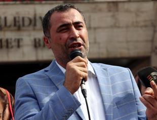 Interior Ministry suspends co-mayors of eastern Batman province