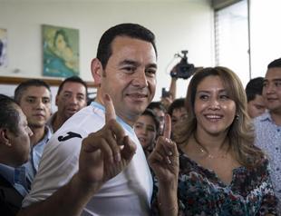 No joke: Guatemalan comedian wins presidency in landslide