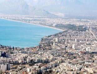 Turkey continues to see drop in foreign visitors