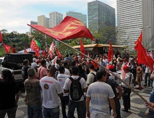 Brazils Rousseff reappoints top prosecutor in Petrobras probe