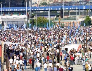 Thousands attend demonstration on peace in Istanbul