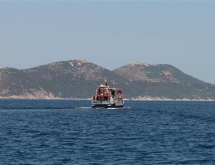 Derelict Albanian military island opens up to tourists
