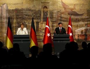 Merkel shifts EU-Turkey stance upon migrant crisis