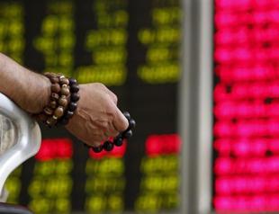 China economic growth hits lowest since financial crisis